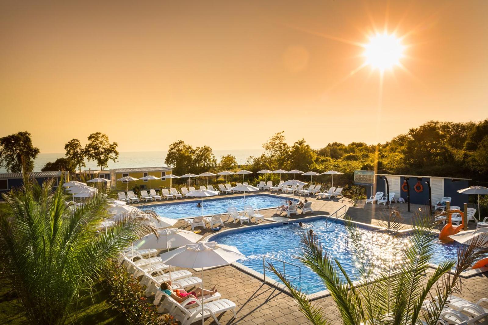 Aminess Planet Camping Holiday Homes Maravea Mareda Exterior photo